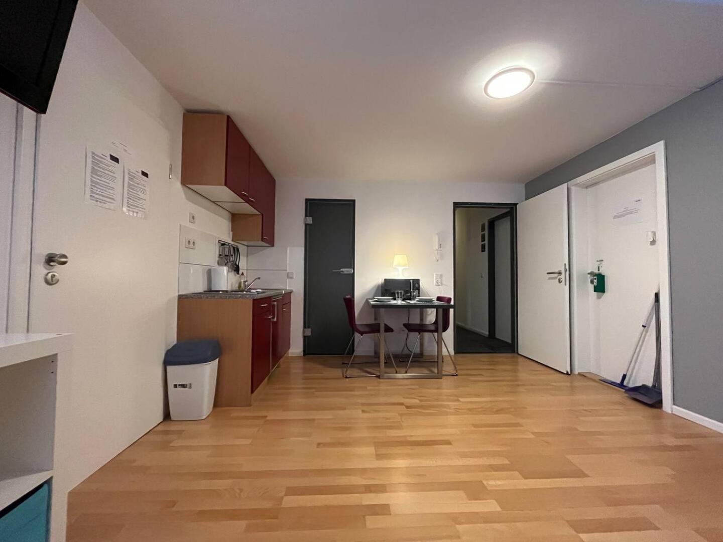 קרלסרוהה Simplex Apartments Am Ludwigsplatz מראה חיצוני תמונה